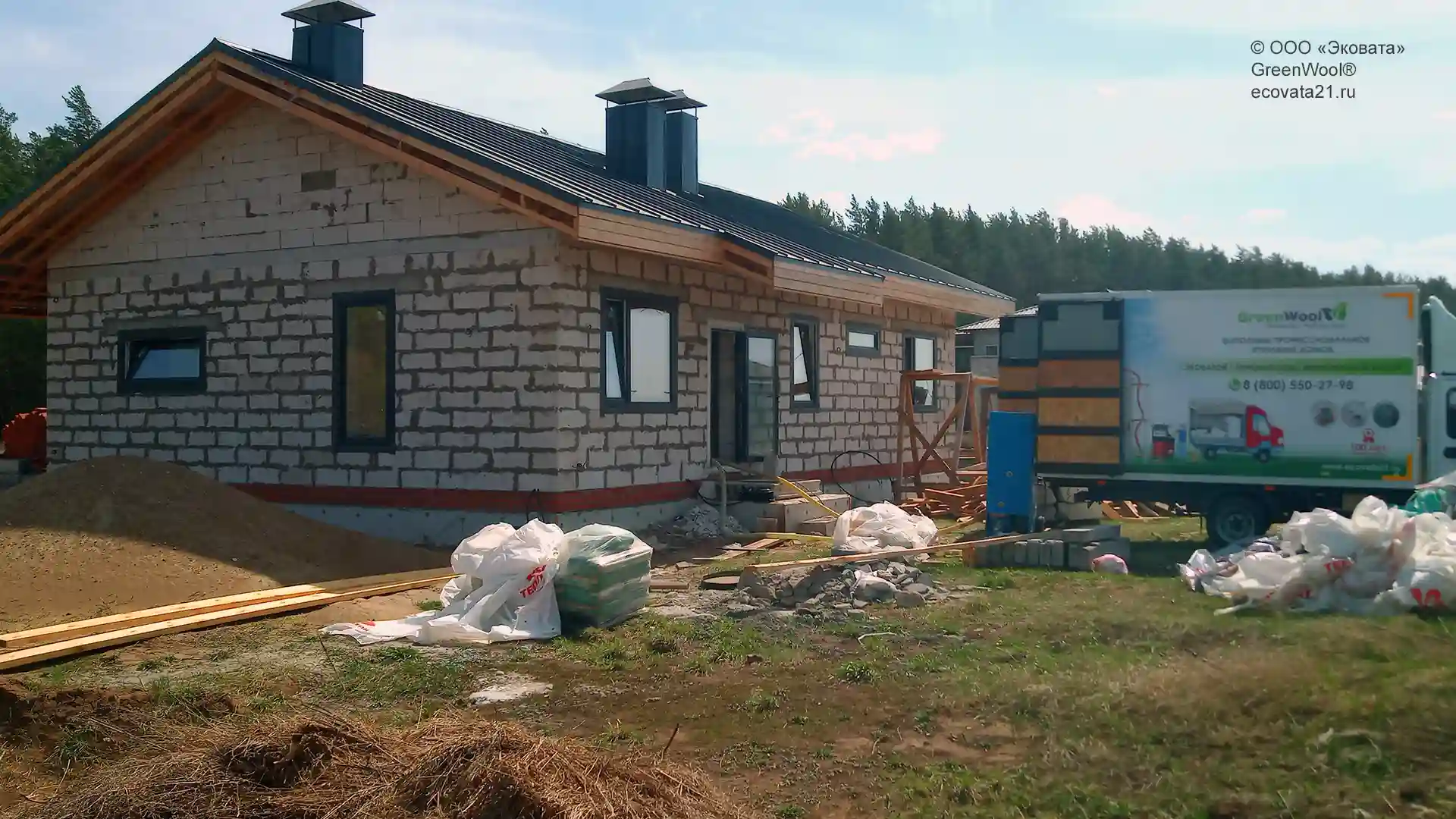 Теплоизоляция дома минеральной ватой. Одноэтажный дом, со вторым светом в городе Елабуга, Татарстан