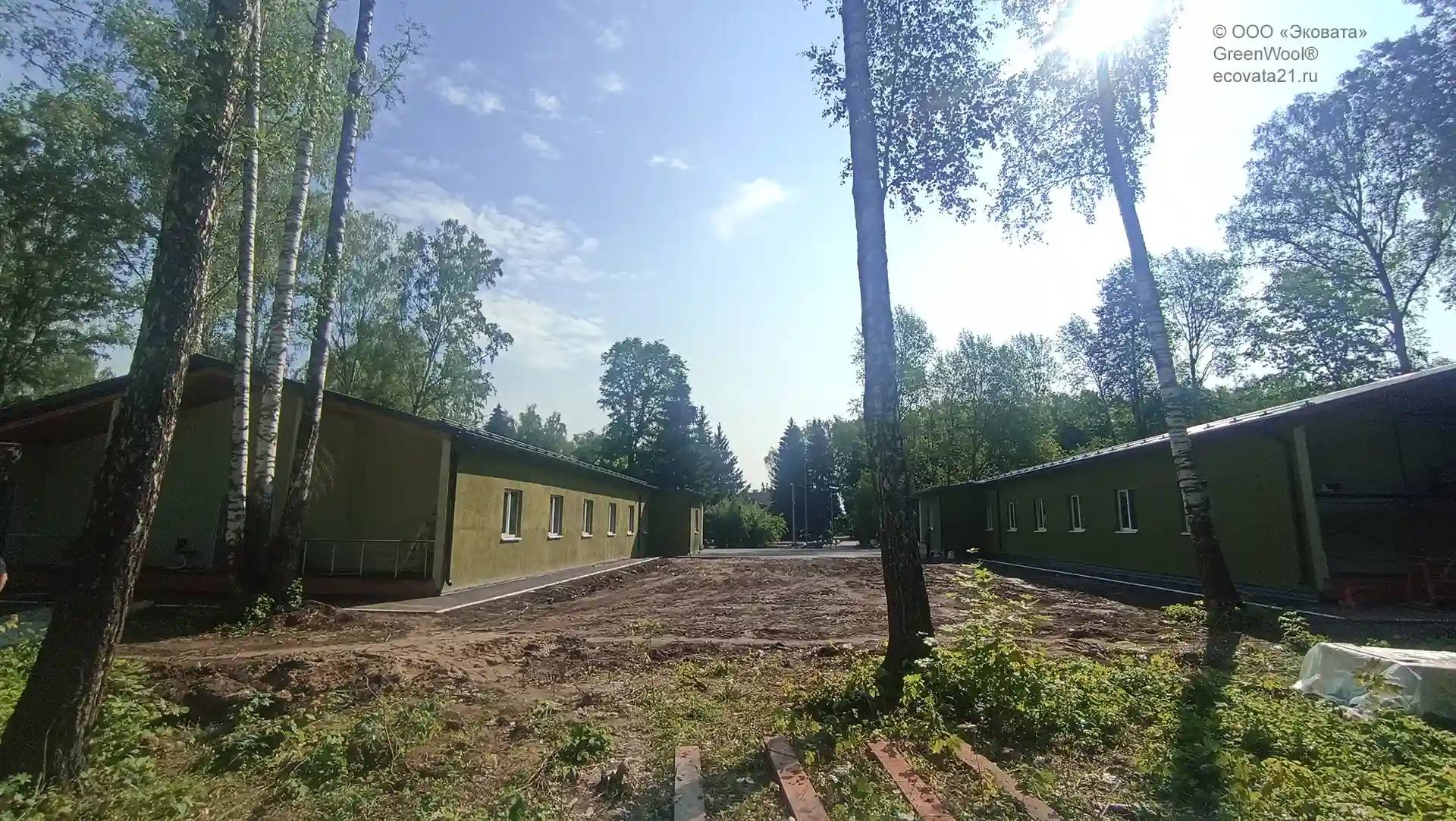 Два жилых корпуса общей площадью 1200 м² слоем утепления 200 мм. Как наша компания утеплила чердак детского лагеря за 3 дня.