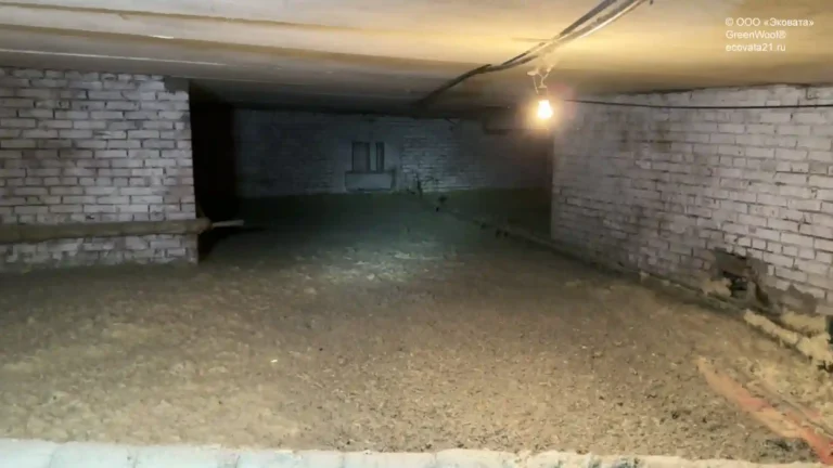 Проведена качественная теплоизоляция чердачных конструкций на площади 3000 м². Наши бригады выполнили капремонт чердака многоэтажного дома.